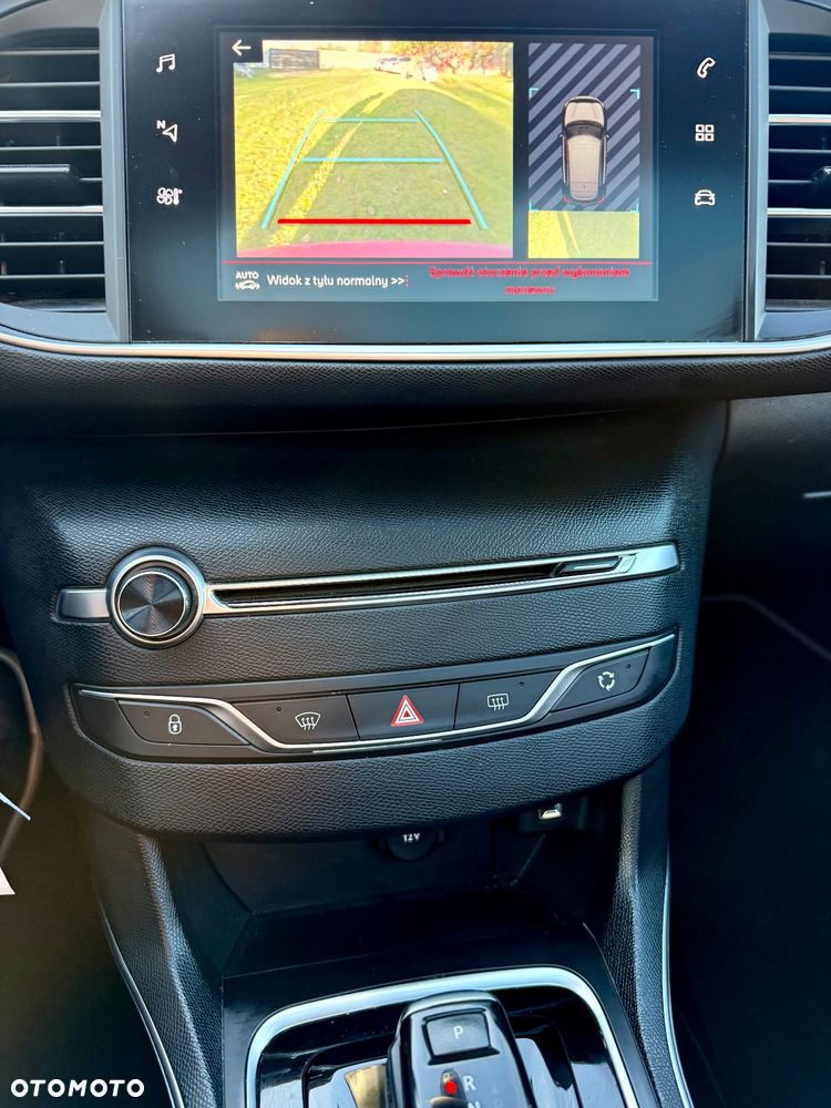 Peugeot 308 PureTech 130 GPF EAT8 Stop & Start GT - 16
