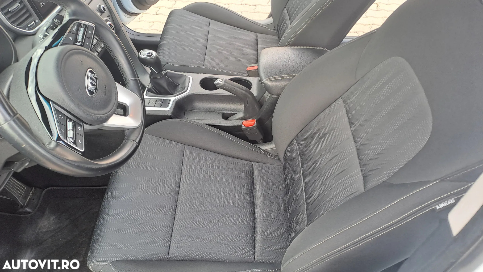 Kia Sportage - 32