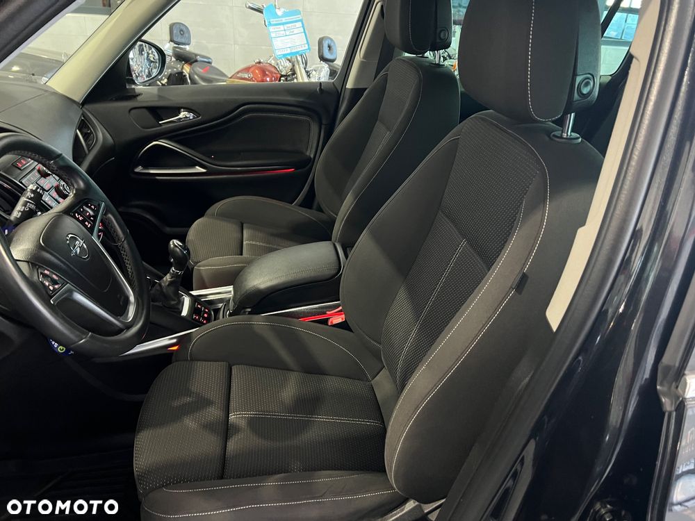 Opel Zafira 2.0 D (CDTI ecoFLEX) Start/Stop Active - 13