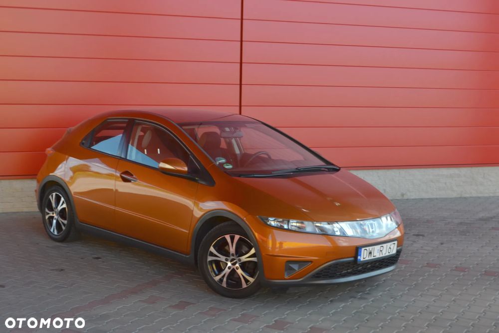 Honda Civic 1.8i-VTEC Sport - 1