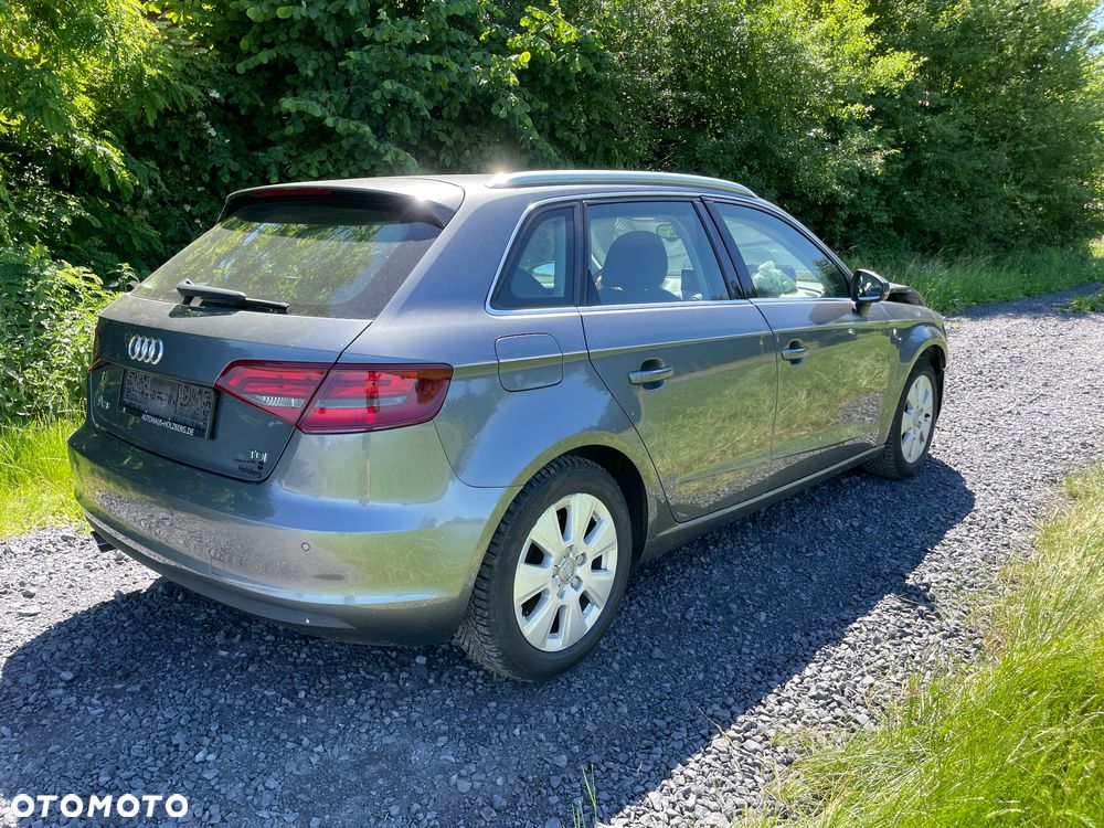 Audi A3 Sportback 1.6 TDI Ambition - 5