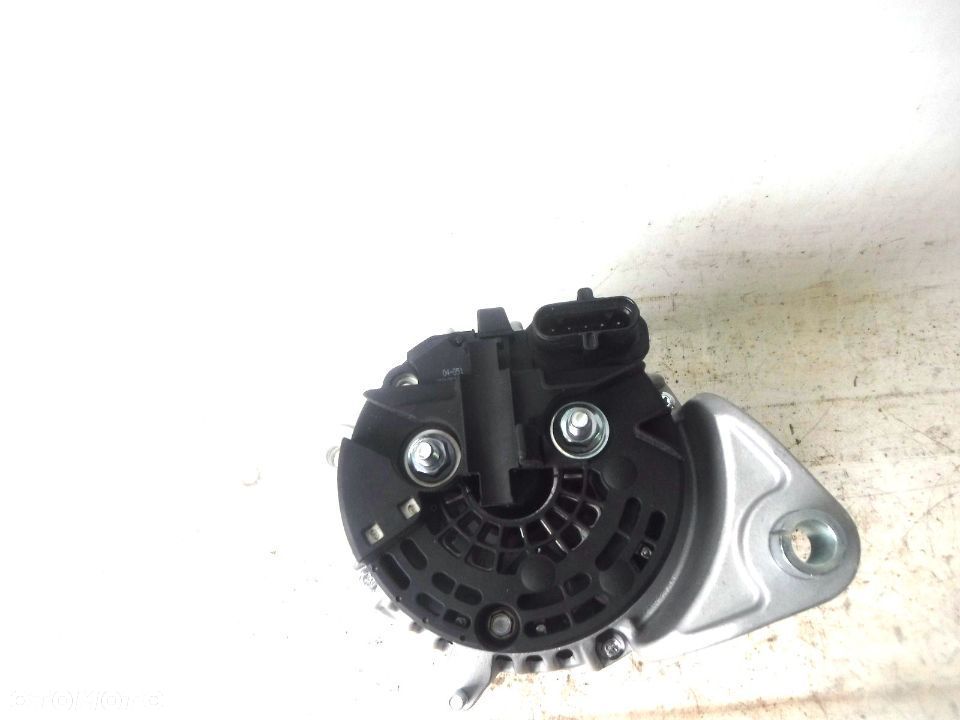 alternator Volvo FH Renault Magnum - 2