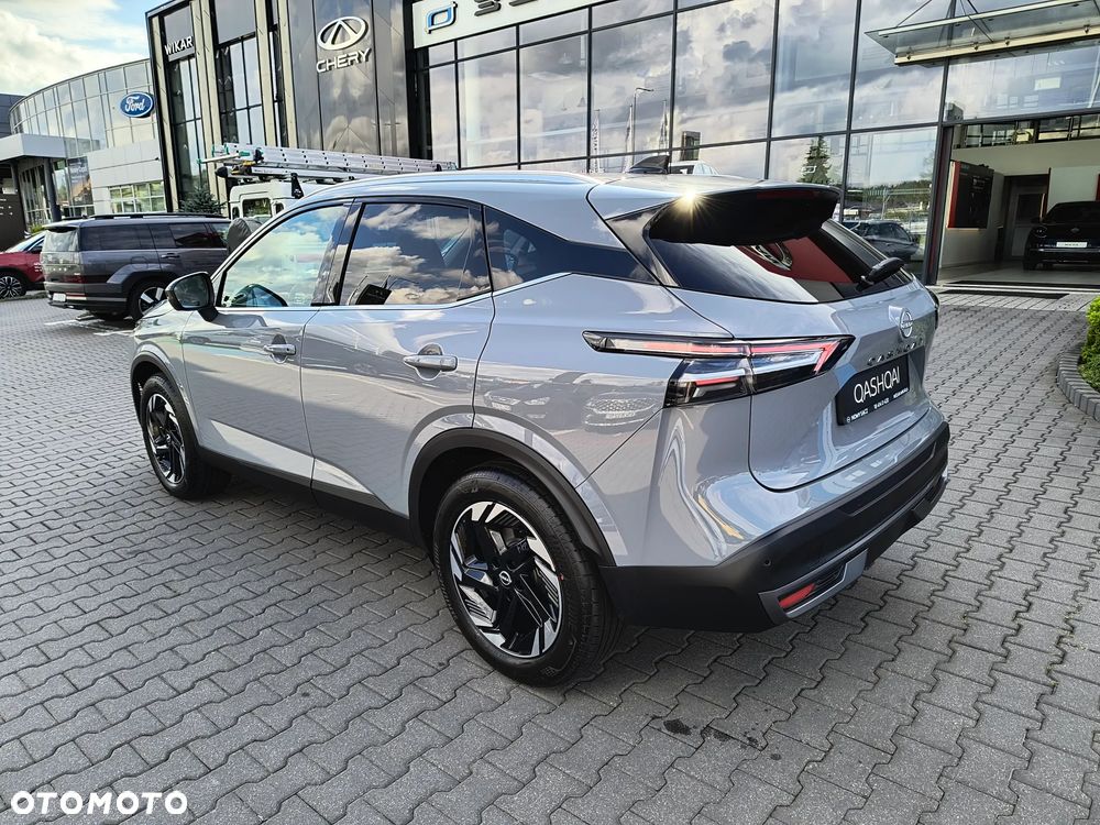 Nissan Qashqai 1.3 DIG-T mHEV 4x4 N-Connecta Xtronic - 18