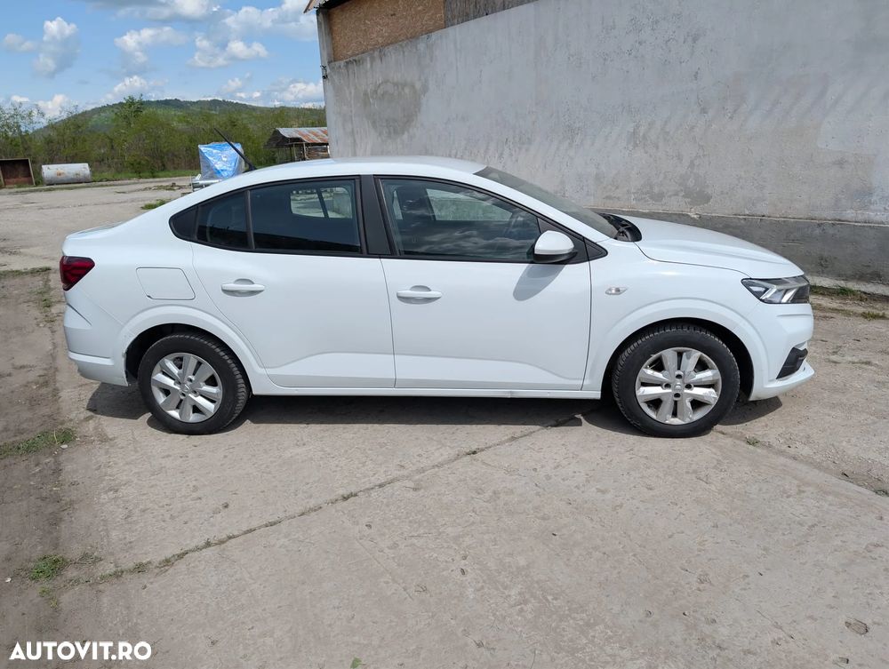 Dacia Logan TCe 90 MT6 Comfort - 5