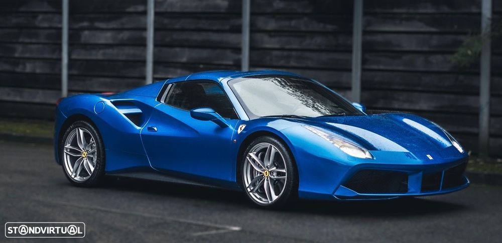 Ferrari 488 Spider - 2