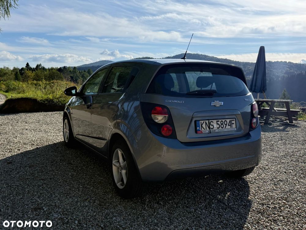 Chevrolet Aveo - 7