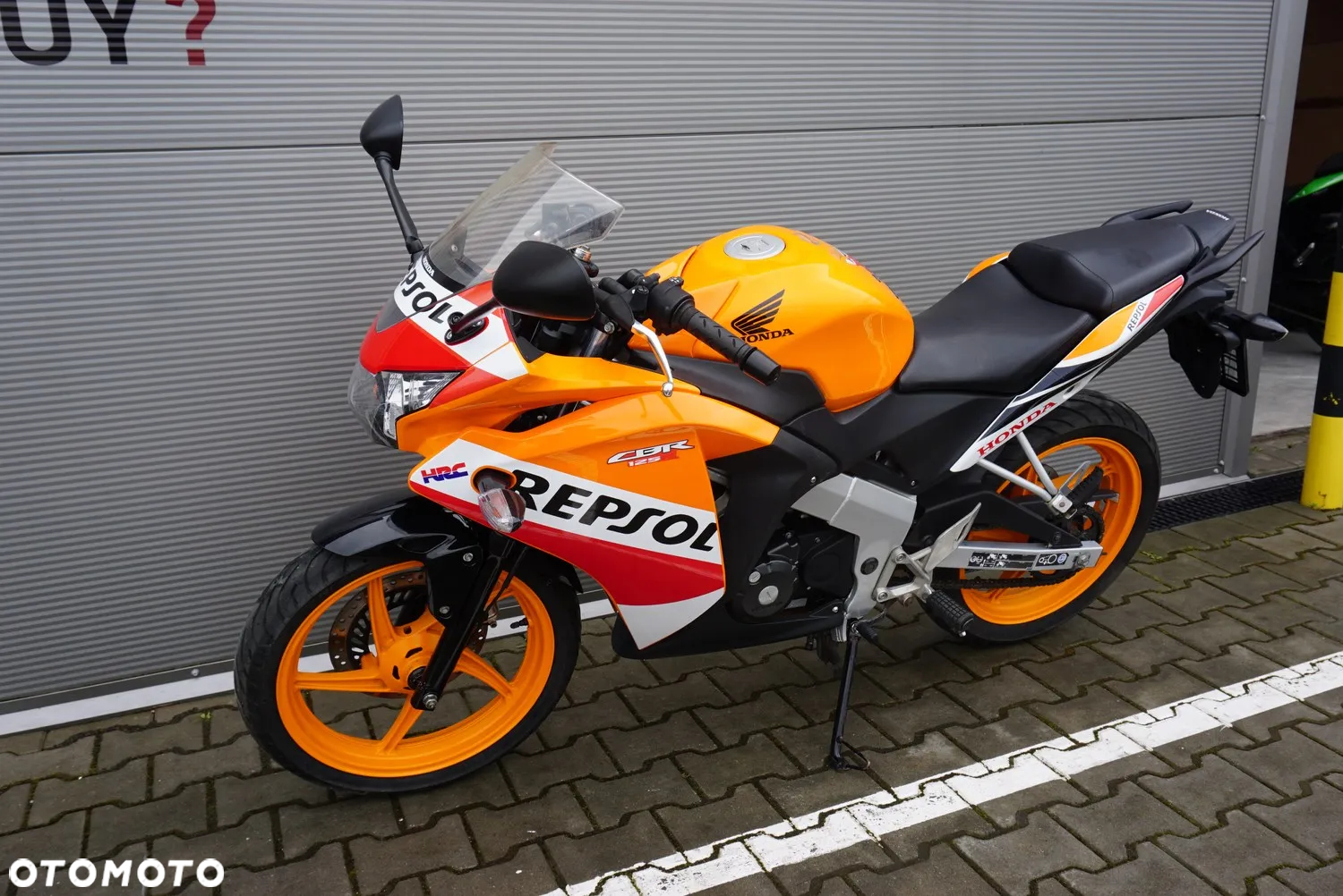 Honda CBR - 15