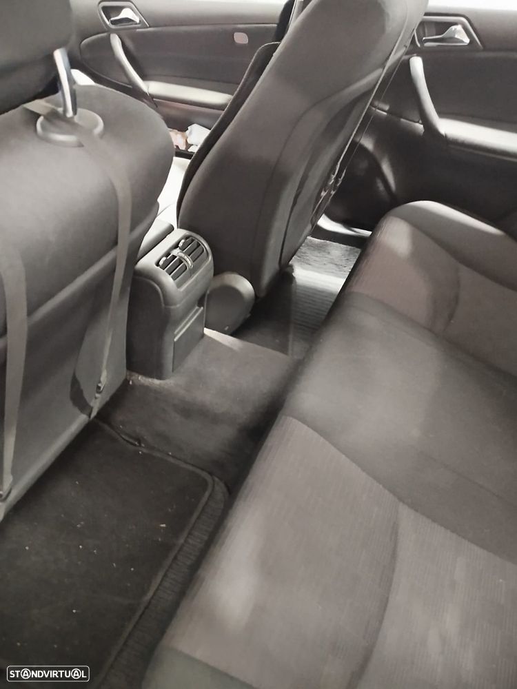 Mercedes-Benz C 32 AMG Standard - 6