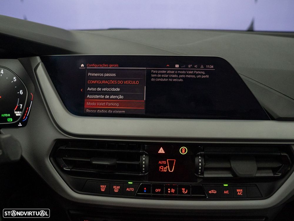 BMW 118 i Corporate Edition Auto - 32