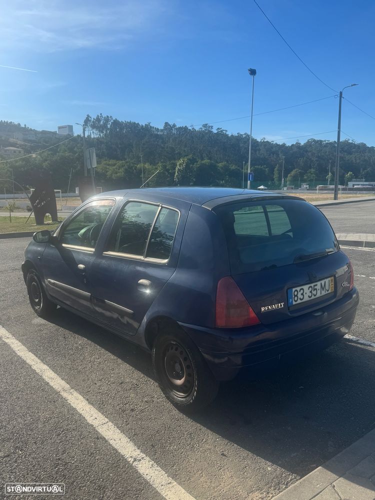 Renault Clio 1.2 - 6