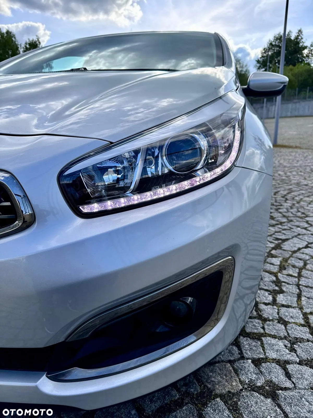Kia Ceed 1.4 CVVT Dream Team Edition - 13