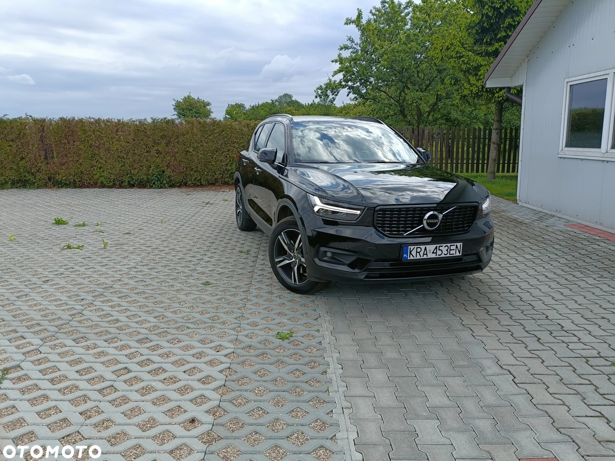 Volvo XC 40 D4 AWD R-Design - 2