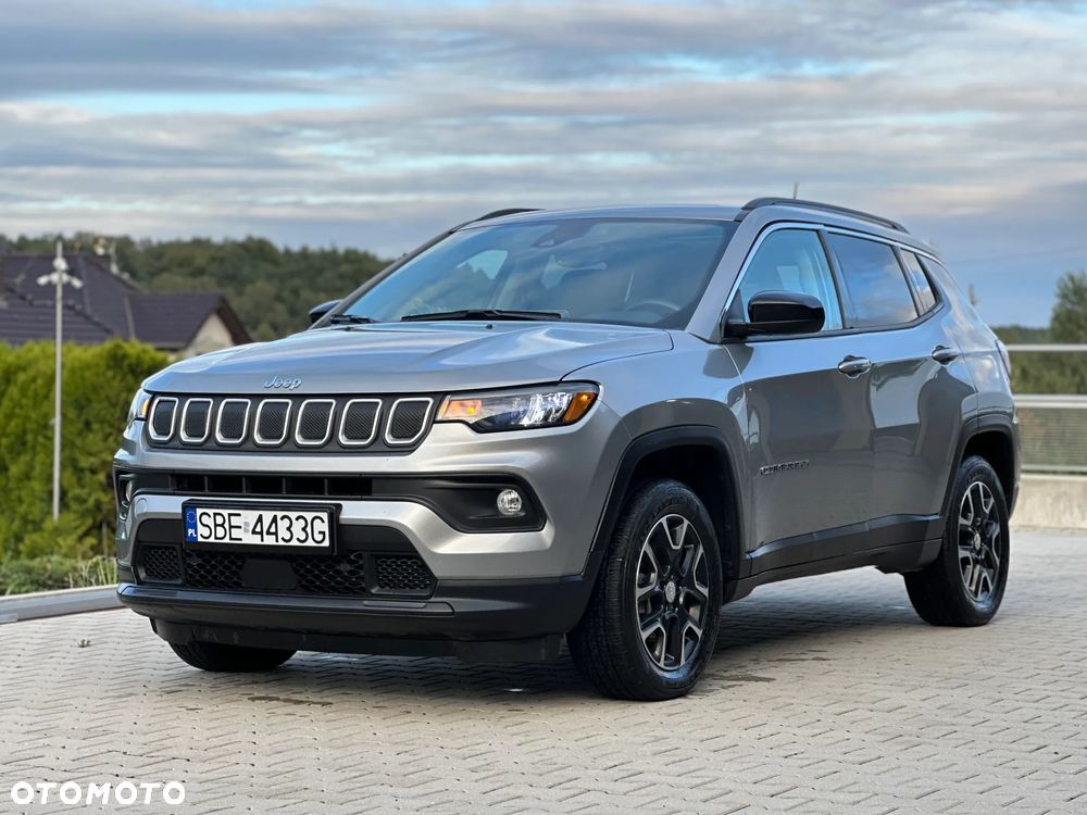 Jeep Compass - 1