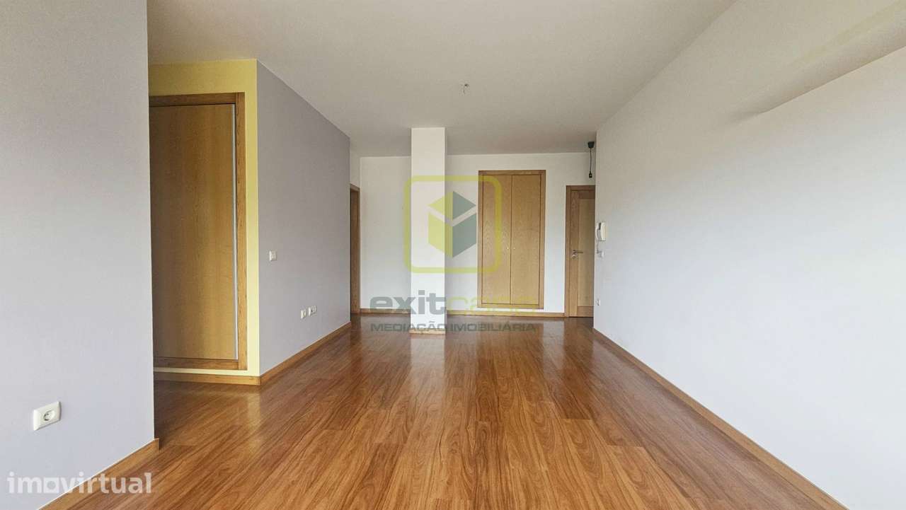 Apartamento T2 para Arrendamento - Grande imagem: 3/10