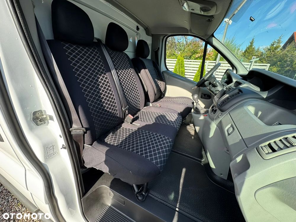 Opel VIVARO LONG KLIMATRYZACJA - 20