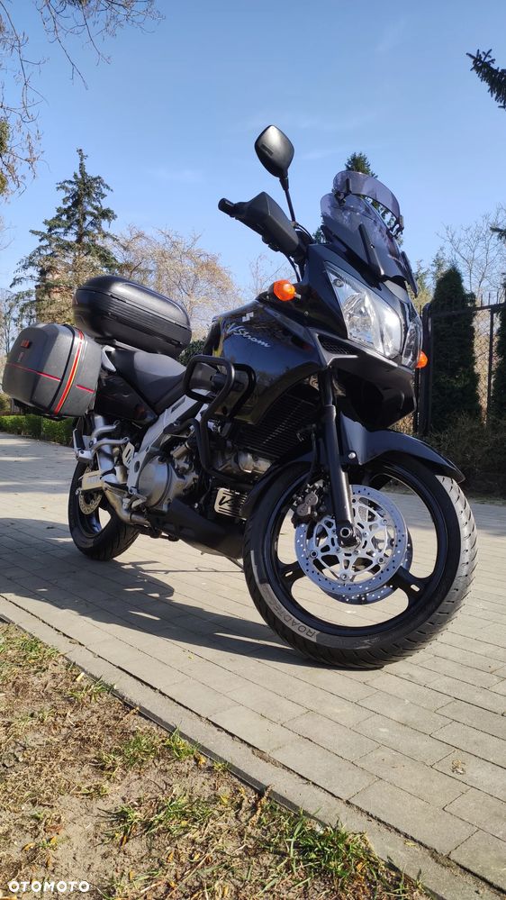 Suzuki V-STROM - 8