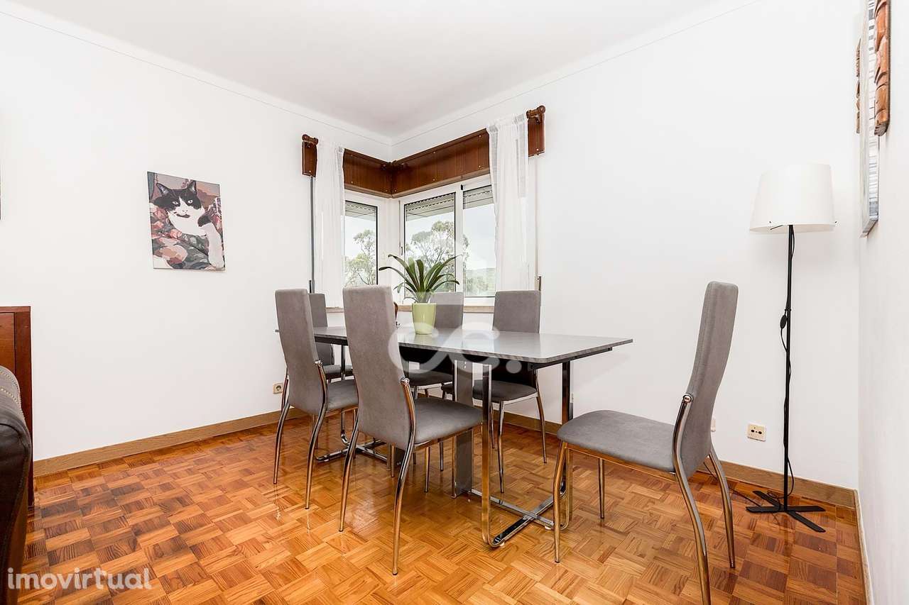Apartamento T2 Renovado e Pronto a Habitar em Queluz, Sintra - Grande imagem: 3/41