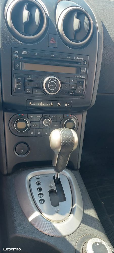 Nissan Qashqai 2.0 DCI 4 x 4 DPF Aut tekna - 3