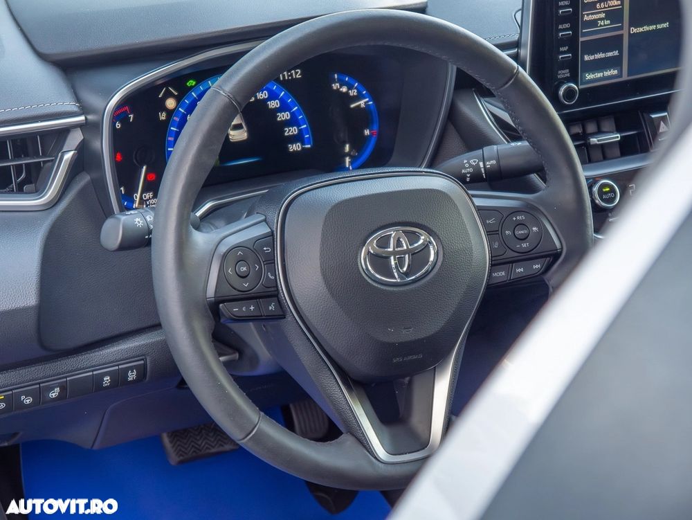 Toyota Corolla Sedan 1.8 HSD Exclusive - 9