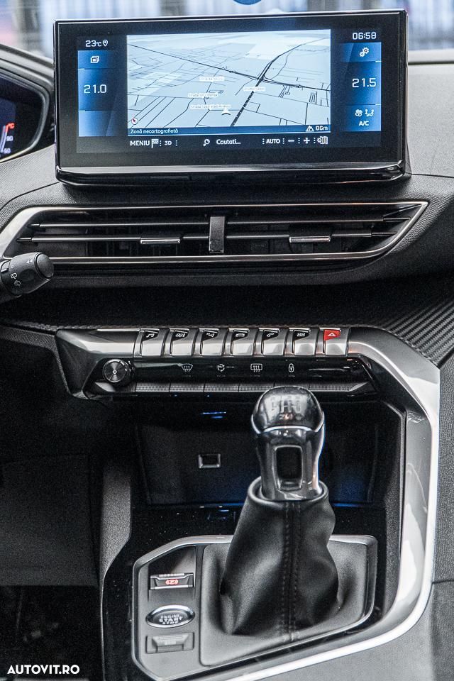 Peugeot 3008 1.2 PureTech 130 BVM6 Allure Pack - 7