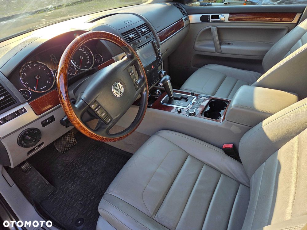 Volkswagen Touareg - 3