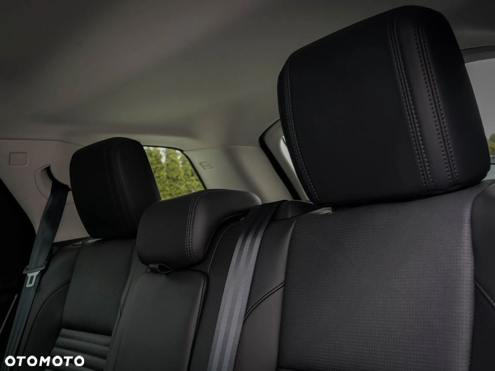 Land Rover Discovery Sport - 19