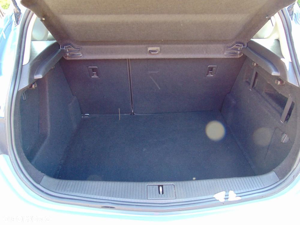 Opel Astra 1.6 Color Edition - 10