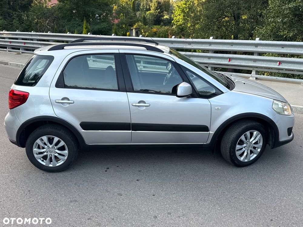 Suzuki SX4 ver-1-6-comfort-4wd - 1