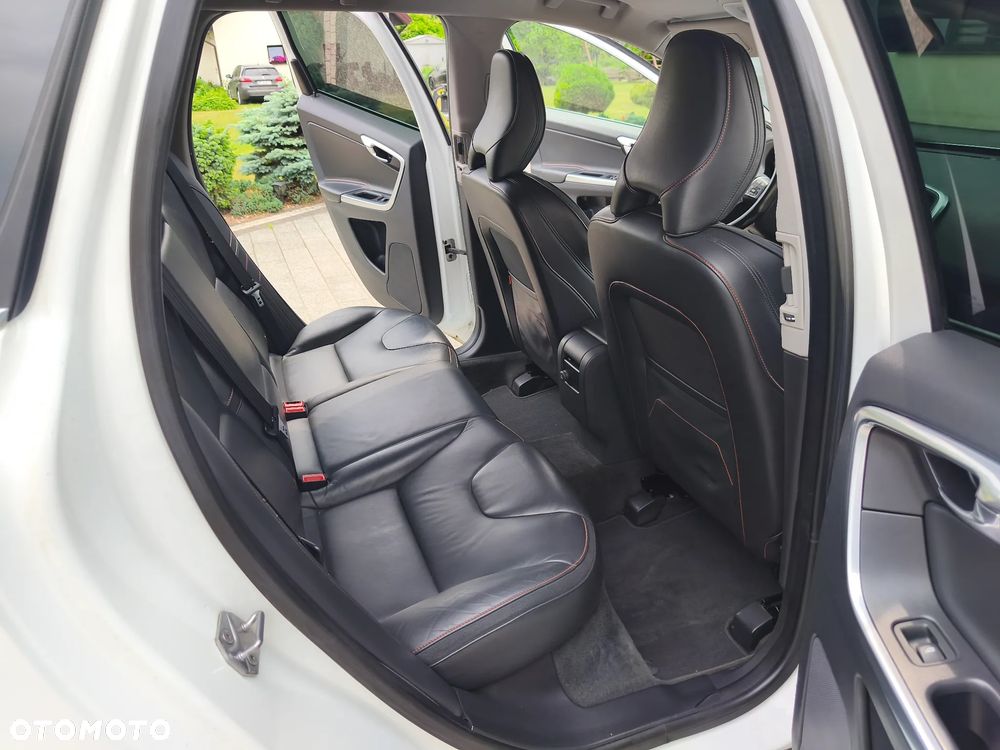 Volvo XC 60 D3 Ocean Race - 20