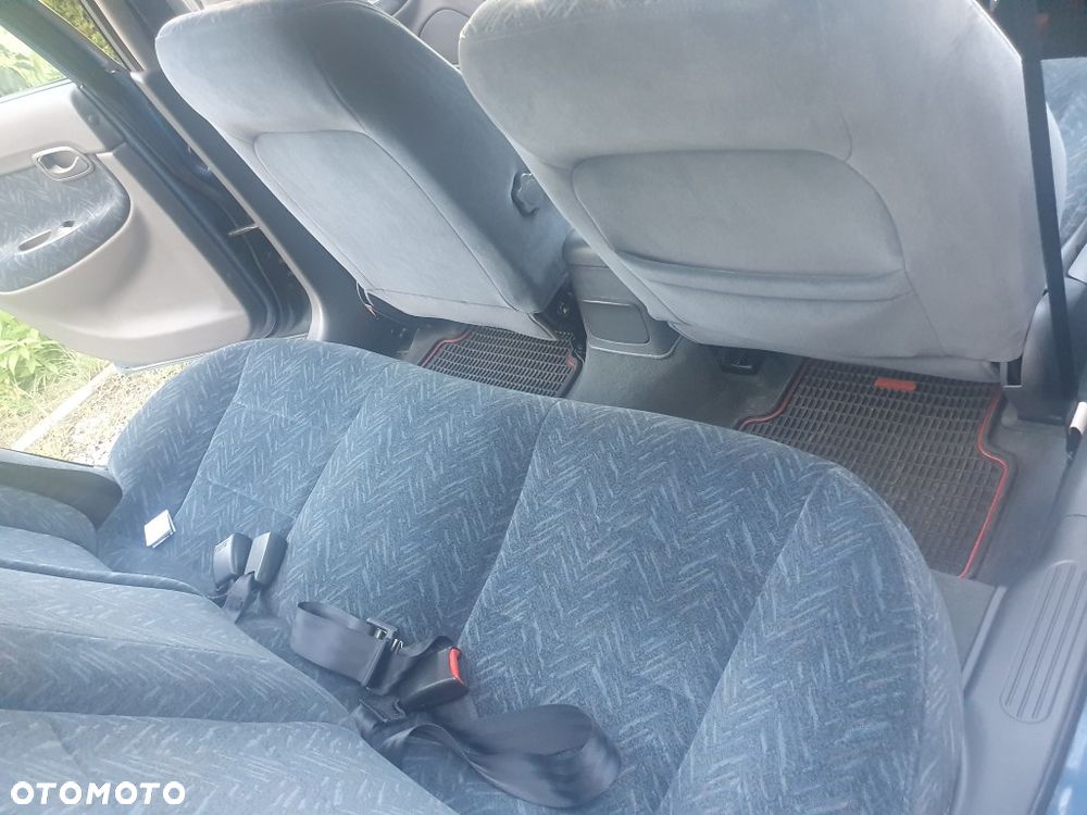 Daewoo Nubira - 11