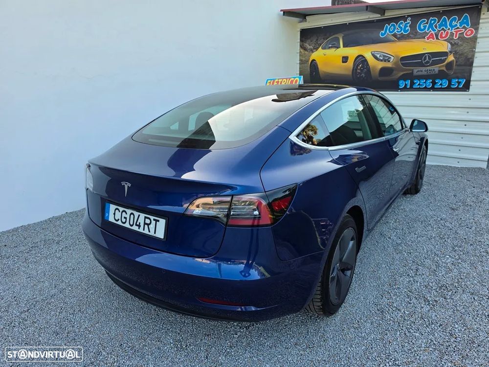 Tesla Model 3 Standard Range Plus RWD - 3