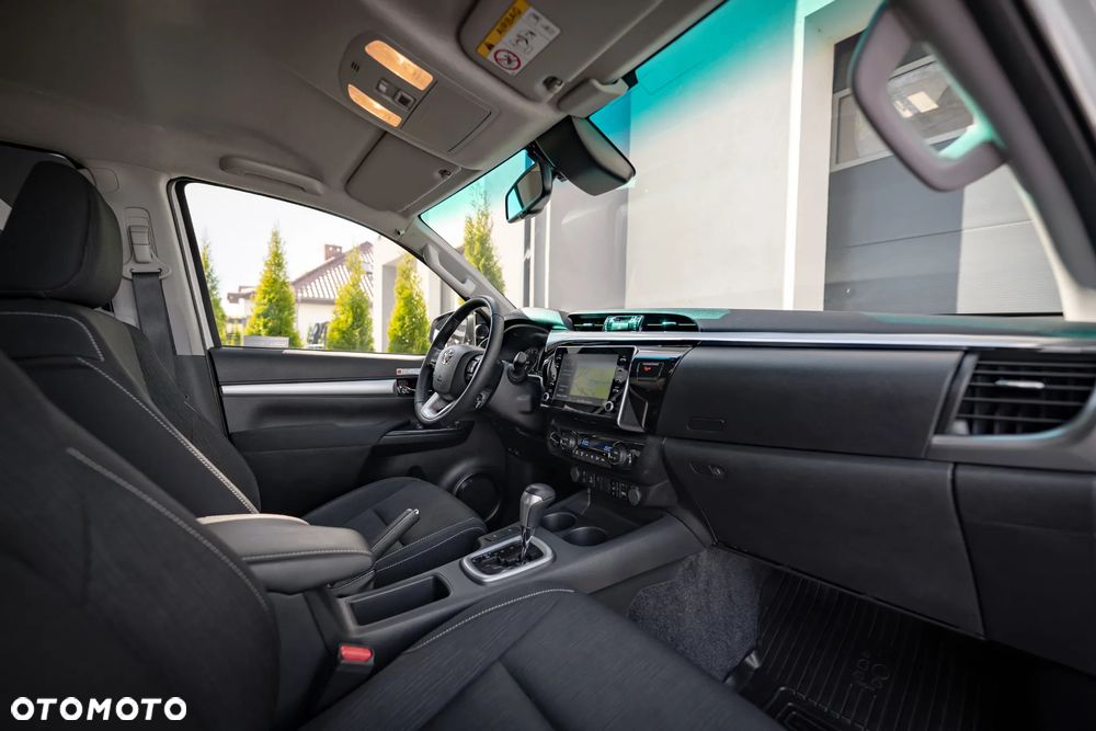 Toyota Hilux 2.8 D-4D Double Cab Invincible 4x4 - 37