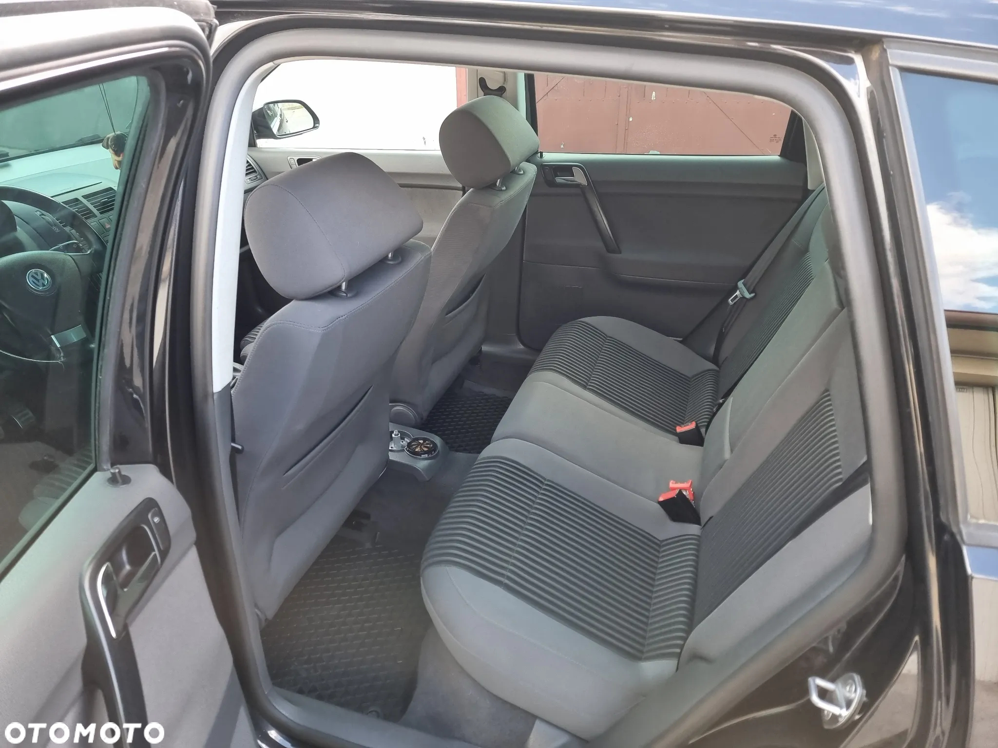 Volkswagen Polo - 7