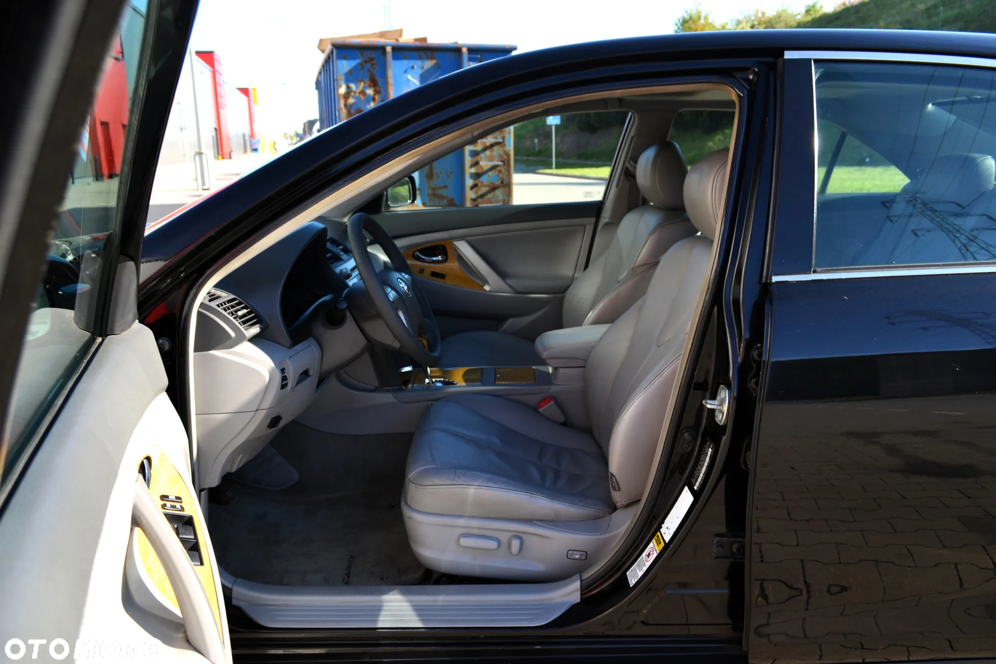 Toyota Camry 3.5 V6 SE - 6