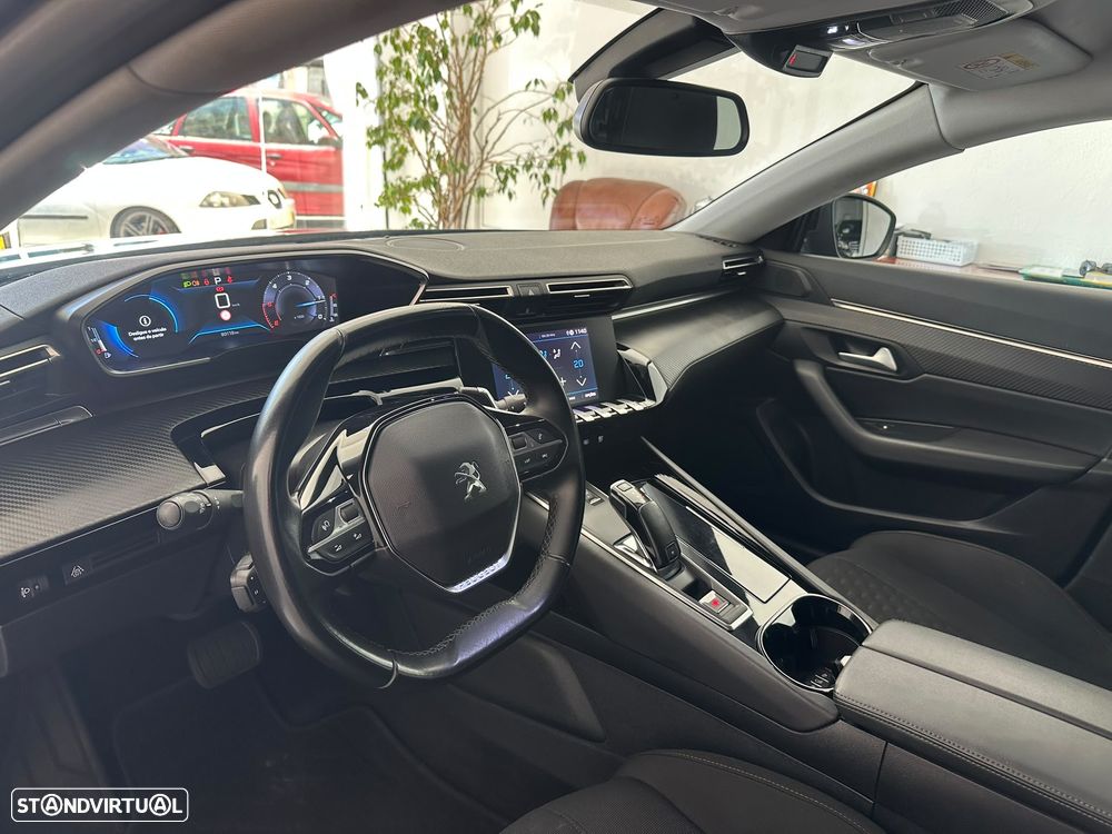 Peugeot 508 SW 1.5 BlueHDi Allure EAT8 — fotografia 13