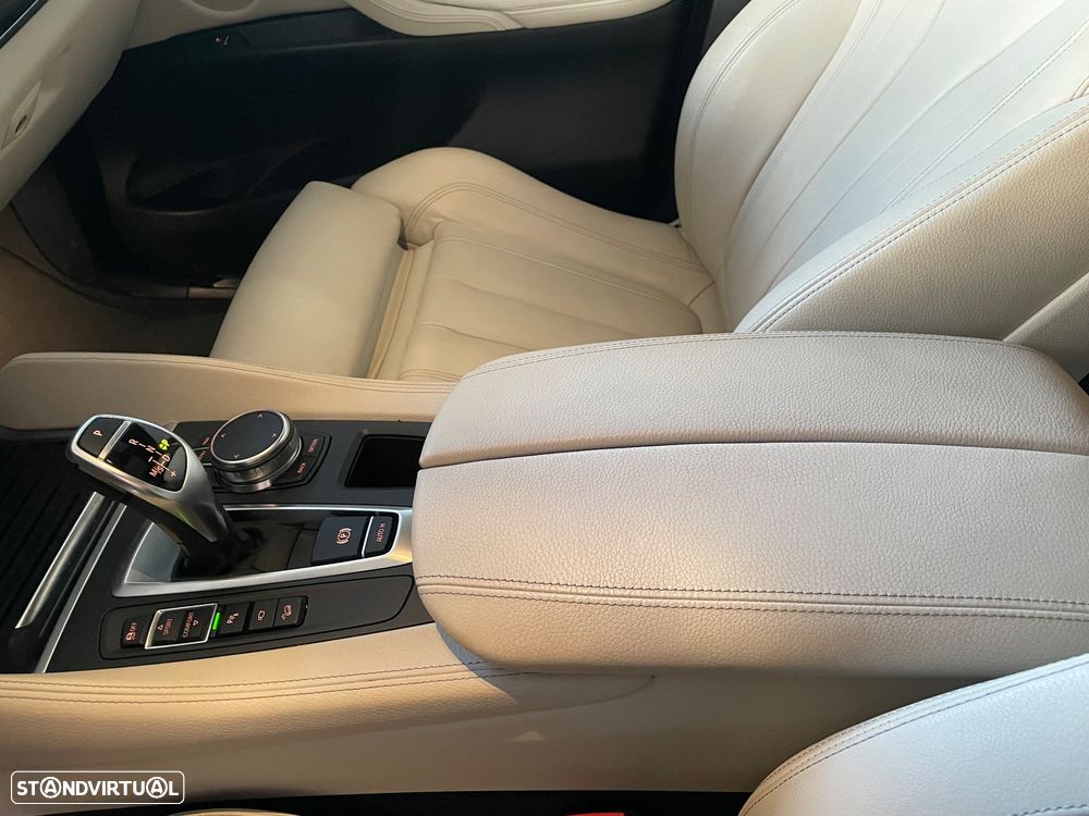 BMW X6 30 d xDrive Pack M - 18