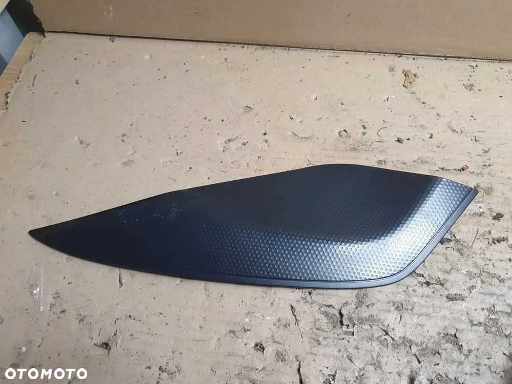 YAMAHA XJ6 WYPEŁNIENIE OWIEWKA ZBIORNIKA PRAWA - 3
