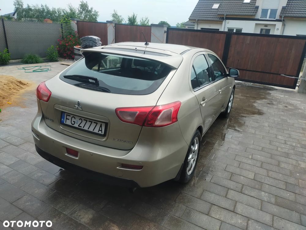 Mitsubishi Lancer 1.8 Intense - 7