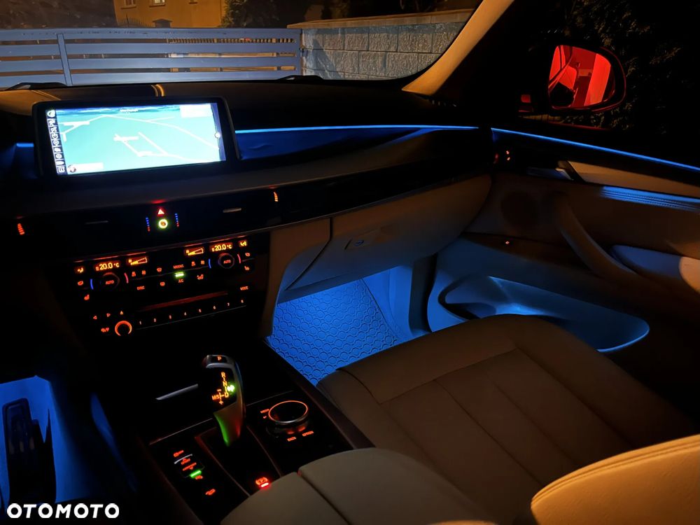 BMW X5 xDrive25d - 39