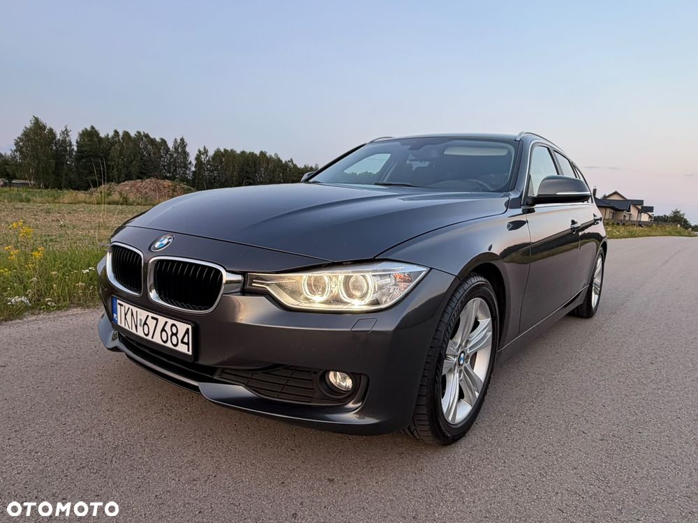 BMW Seria 3 320d Luxury Line - 24