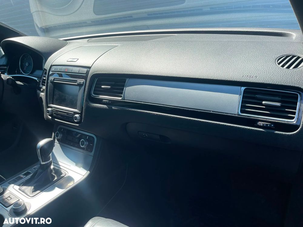 Volkswagen Touareg V6 TDI BMT Supreme Plus - 9