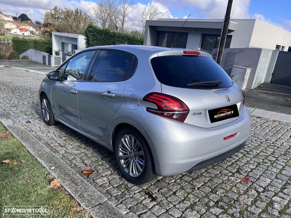 Peugeot 208 1.2 PureTech Active - 6