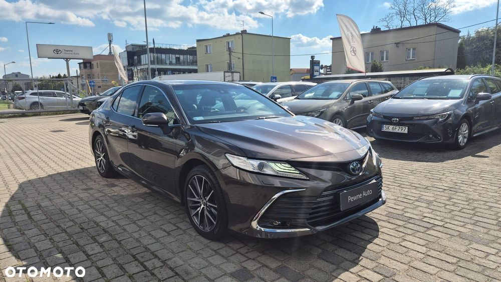 Toyota Camry 2.5 Hybrid Executive CVT - 22