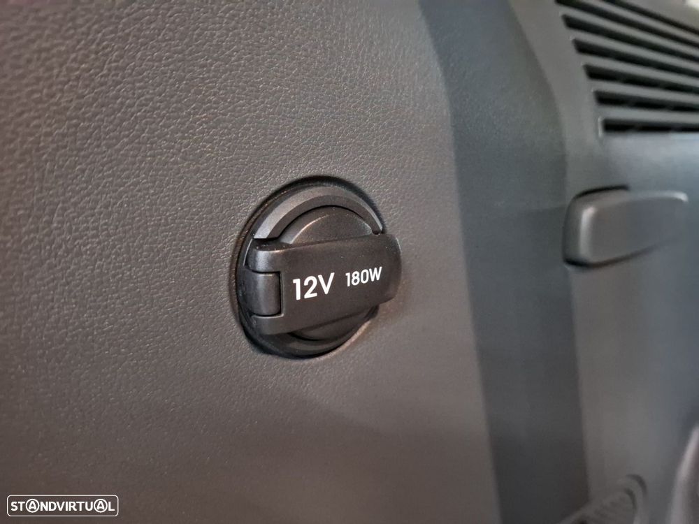 Hyundai Santa Fe 1.6 T-GDI PHEV Vanguard - 32