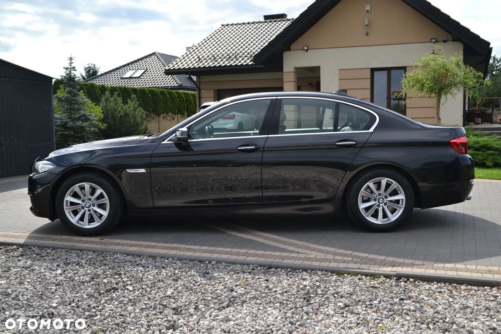 BMW Seria 5 520d Luxury Line - 8