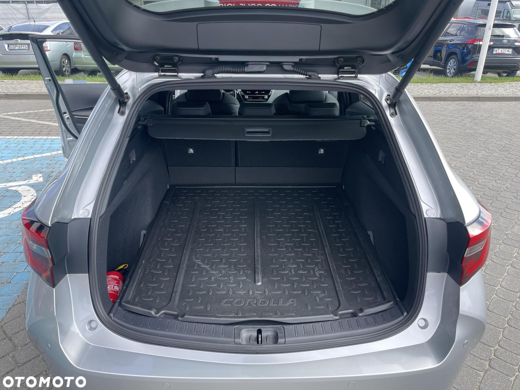 Toyota Corolla - 19