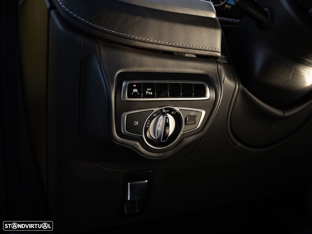 Mercedes-Benz G 63 AMG Standard - 36