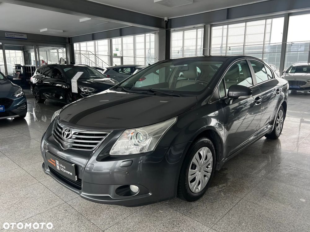 Toyota Avensis 2.0 Prestige NAVI MS - 6