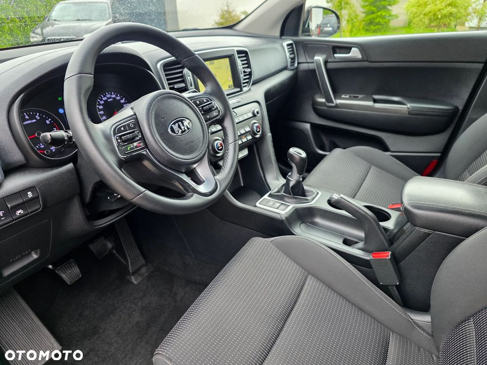 Kia Sportage 1.6 GDI L 2WD - 16
