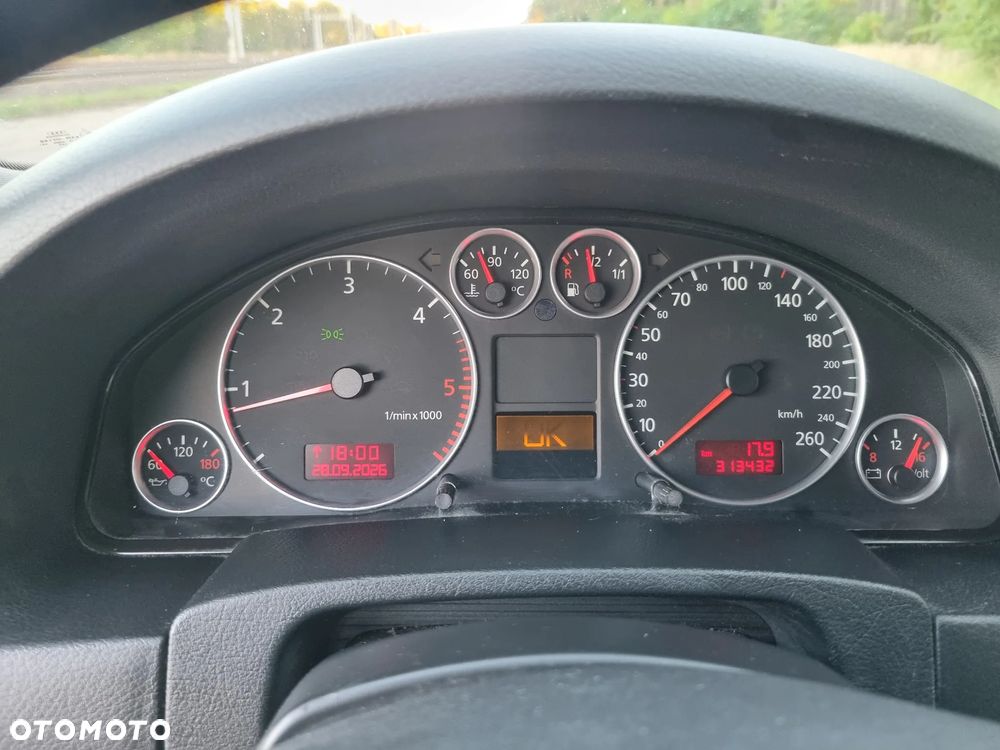 Audi A6 Avant - 31